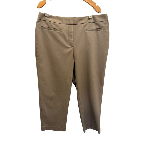 Chicos Fabulously Slimming Capri Pants Size  L Beige Stretch Comfortable Fit - Picture 1 of 5